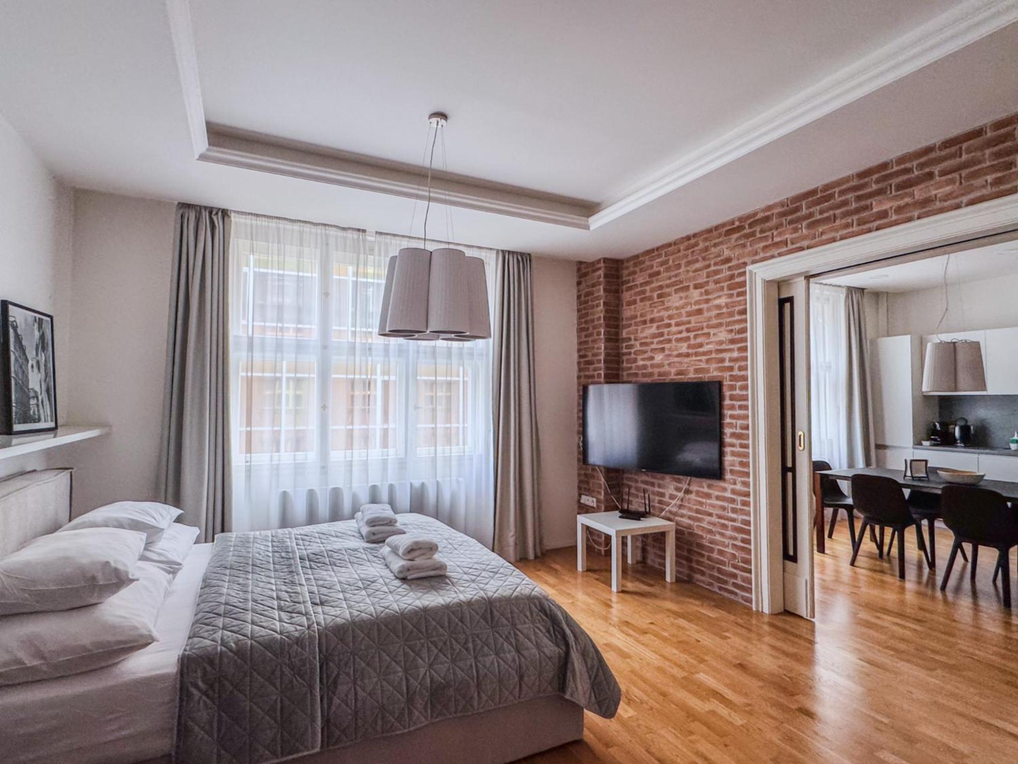 Unique Old Town Apartments At Palace Dlouha Prague Exterior photo